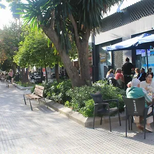 Apartamento Atico Con Encanto En, Málaga